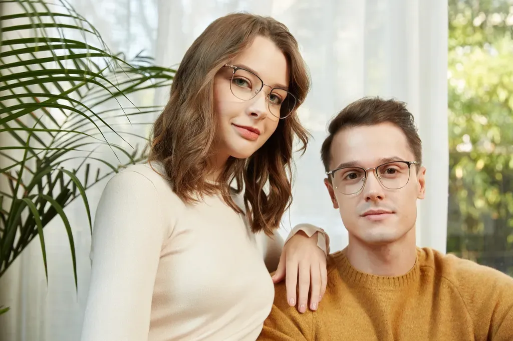 Jakie okulary do biura, a jakie dla kierowców i do pracy fizycznej? Praktyczny przewodnik po okularach korekcyjnych dopasowanych do stylu pracy